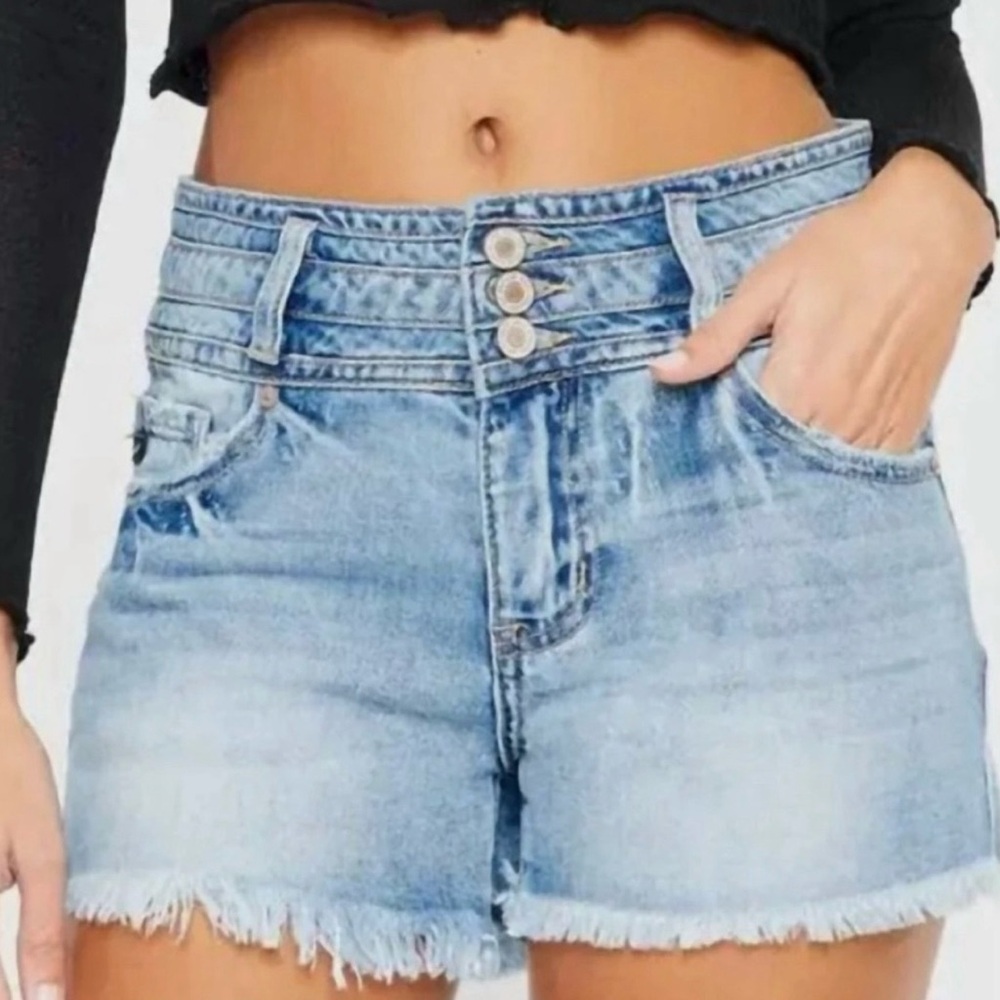KanCan Tilly High Waist Triple Waistband Denim Shorts in Medium Wash Size 9 / 28